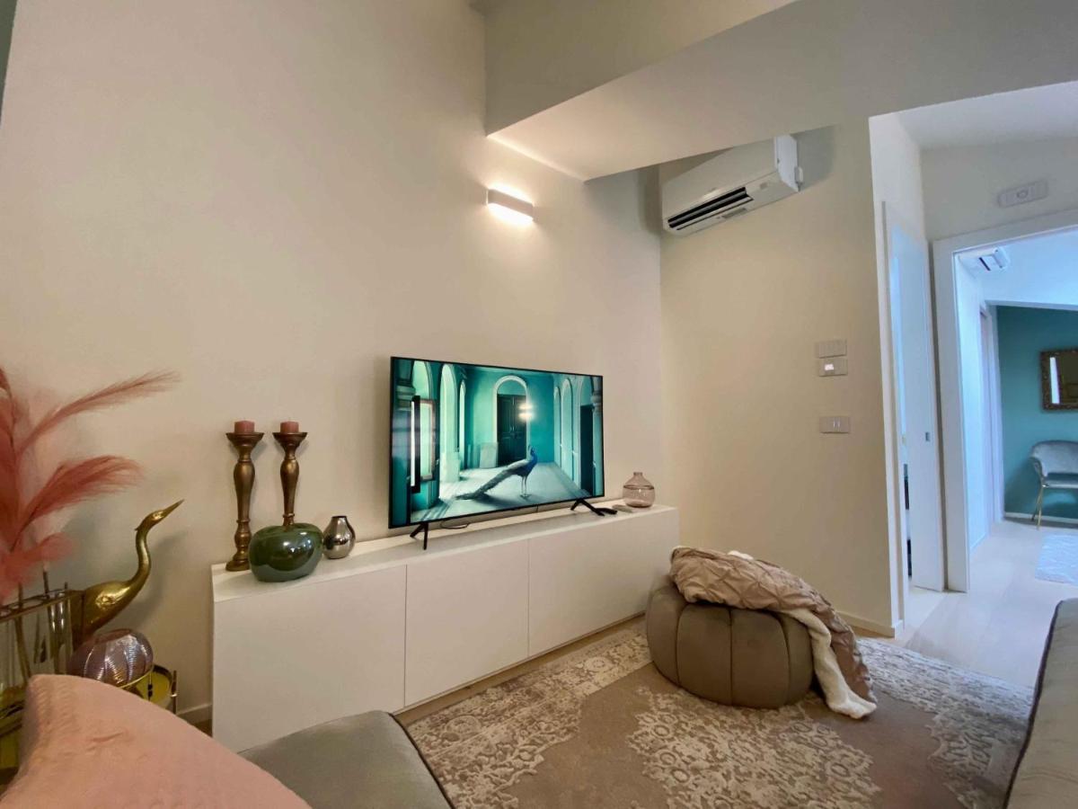 Volto Corte Farina Apartments - Luxury Lofts เวโรนา ภายนอก รูปภาพ